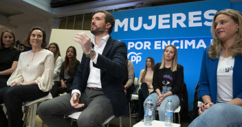 Encuentro "Mujer por encima de todo"