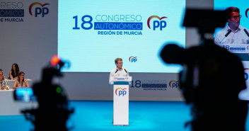 Alberto Núñez Feijóo clausura el XVIII Congreso Autonómico Extraordinario del PP de Murcia 