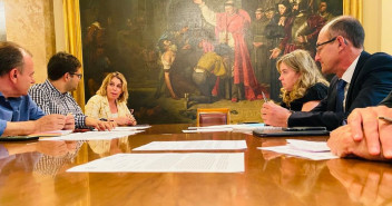 Cristina Ayala y Pedro Rollán mantienen un encuentro con representantes de la Real Federación Española de Caza