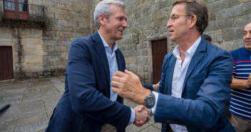 Alberto Núñez Feijóo junto al presidente de la Xunta de Galicia, Alfonso Rueda, en la Fiesta del Albariño en Cambados