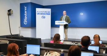 El vicesecretario de Coordinación Autonómica y Local del PP, Pedro Rollán, presenta la 25 Interparlamentaria del Partido Popular