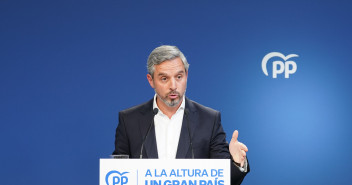 Rueda de prensa de Juan Bravo, vicesecretario de economía del PP