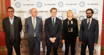  El presidente del Partido Popular, Alberto Núñez Feijóo, participa en el foro Cita con El Mundo.