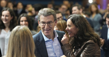 Alberto Núñez Feijóo e Isabel Díaz Ayuso en la cena de Navidad del Partido Popular de Madrid