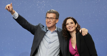 Alberto Núñez Feijóo e Isabel Díaz Ayuso en la cena de Navidad del Partido Popular de Madrid