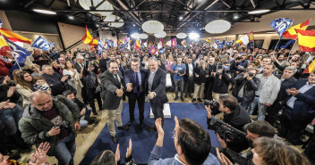 Alberto Núñez Feijóo interviene en un acto en Ciudad Real junto a Paco Núñez y Francisco Cañizares.