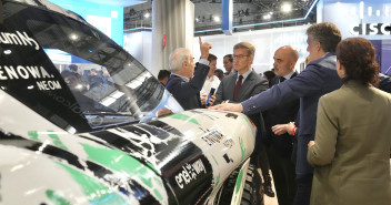 Alberto Núñez Feijóo visita Mobile World Congress 2023