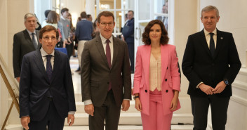 Alberto Núñez Feijóo, Isabel Díaz Ayuso, José Luis Martínez-Almeida y Alfonso Rueda en el desayuno de Nueva Economía Fórum