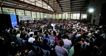 Alberto Núñez Feijóo en un acto en Santiago