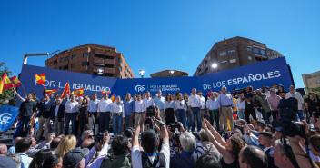 Acto en defensa de la igualdad de todos los españoles