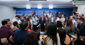 El presidente del Partido Popular, Alberto Núñez Feijóo, en declaraciones en el Congreso