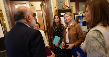 Alicia García, tras la reunión en el Senado con el Consejo General de Colegios Oficiales de Psicólogos 