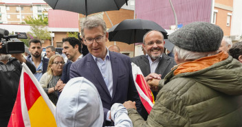 Mitin en Cornellá