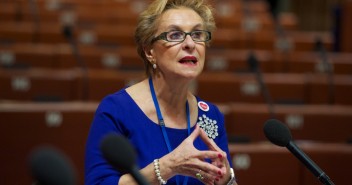 Intervención de Carmen Quintanilla en la Asamblea Parlamentaria del Consejo de Europa.