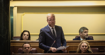 Óscar Clavell, durante su intervención en la Sesión de Control