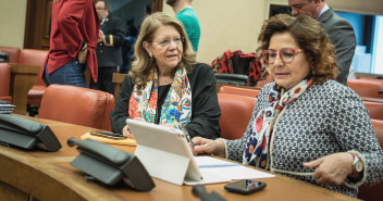 Las diputadas Elvira Rodríguez y Carmen Riolobos