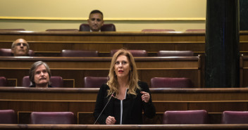 La diputada Carolina España