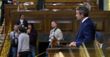 Jaime de Olano en el Pleno del Congreso