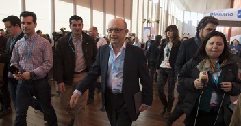 Cristobal Montoro en la Convención Nacional 