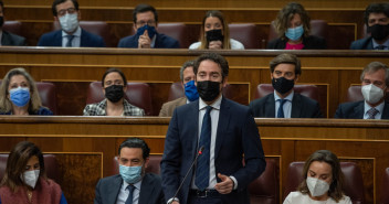 Teodoro García Egea hoy, en la sesión de control al Gobierno