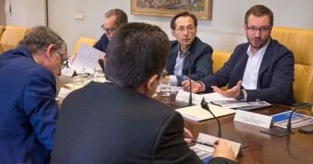 Javier Maroto se reune con el Consejo Decano de los Colegios de Arquitectos de España
