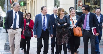 Esteban González Pons, Rosa Estarás, Pablo Zalba y Pedro Sanz en la reunión del GPPE