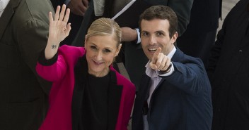 Cristina Cifuentes con Pablo Casado en el acto de presentación del programa autonómico