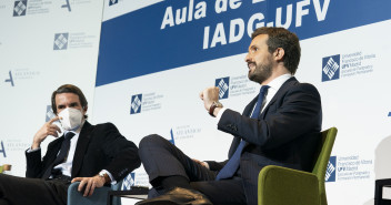 Pablo Casado, junto a José María Aznar, en el Aula de Liderazgo del Instituto Atlántico de Gobierno con un diálogo sobre “España, Constitución y Libertad” 