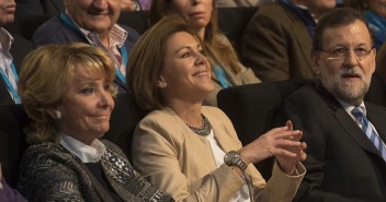 Esperanza Aguirre, María Dolores de Cospedal y Mariano Rajoy en la clausura