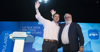  Miguel Arias Cañete con Juanma Moreno