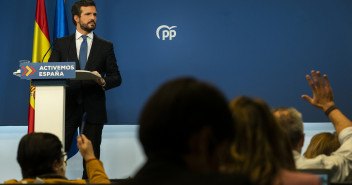 El líder del PP, Pablo Casado, durante la rueda de prensa