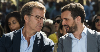 Pablo Casado conversa con Alberto Núñez Feijóo