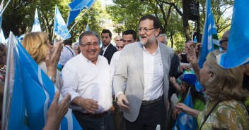 Juan Ignacio Zoido, candidato a la alcaldía de Sevilla Y Mariano Rajoy