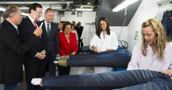 Mariano Rajoy visita la empresa Jeanología en Paterna, Valencia