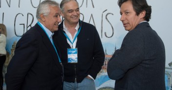 Carlos Floriano Corrales, Javier Arenas y Esteban González Pons en la Convención Nacional