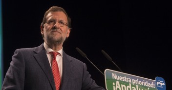 El Presidente del Gobierno y del Partido Popular, Mariano Rajoy, durante su intervención en el acto de presentación