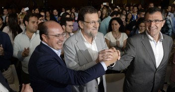 José Ballesta, alcalde de Murcia, junto a Pedro Antonio Sánchez y Mariano Rajoy