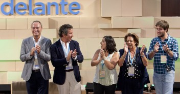 Carlos Floriano, Rita Barberá, Beatriz Jurado y Alberto Fabra en el seminario de NNGG en Valencia