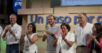 González Pons, Rita Barberá, Dorado, Jurado y Fabra en el seminario de NNGG