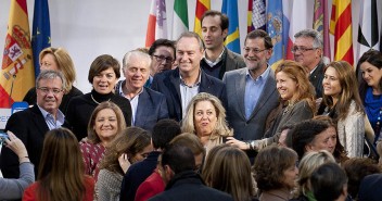 Mariano Rajoy con la delegación de la Comunidad Valenciana