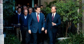 Mariano Rajoy con el ministro italiano del Interior, Angelino Alfano, en las Jornadas 