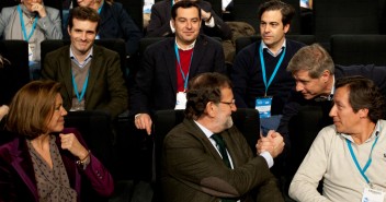 María Dolores De Cospedal, Mariano Rajoy Brey, Carlos Floriano Corrales, Zalba, Juanma Moreno y Pablo Casado en la Convención Nacional. 