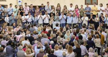 El presidente del Partido Popular, Alberto Núñez Feijóo, durante el acto celebrado en Elche