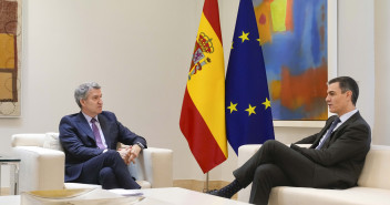 Alberto Núñez Feijóo se reúne con el presidente del Gobierno