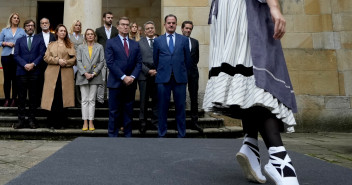 Alberto Núñez Feijóo participa en el acto conmemorativo del Estatuto de Gernika 