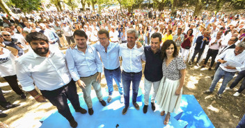 Albertto Núñez Feijóo junto a los presidentes regionales en la inauguración del curso político