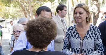 María Dolores de Cospedal visita Castelldefels