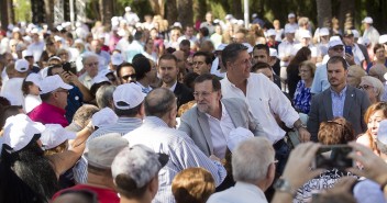 Mariano Rajoy en un acto con Xavier García Albiol y Alicia Sánchez Camacho en Badalona