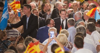 Mariano Rajoy y Xavi García Albiol en el acto de Reus