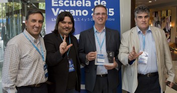 José Ramón García-Hernández con miembros del Movimiento Cristiano de Liberación